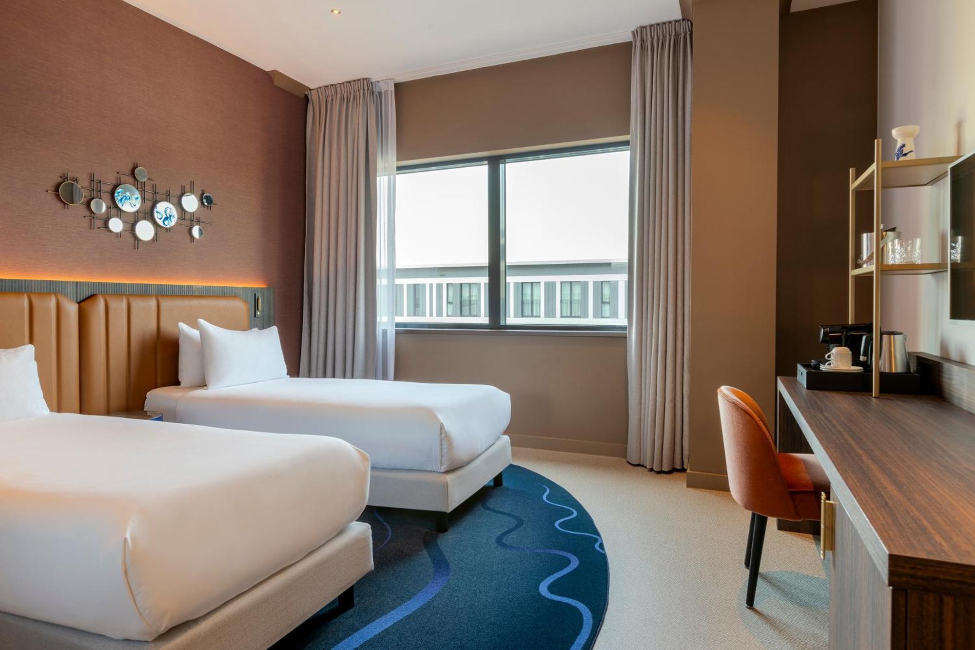 Hotel Corendon Amsterdam Schiphol Airport, A Tribute Portfolio