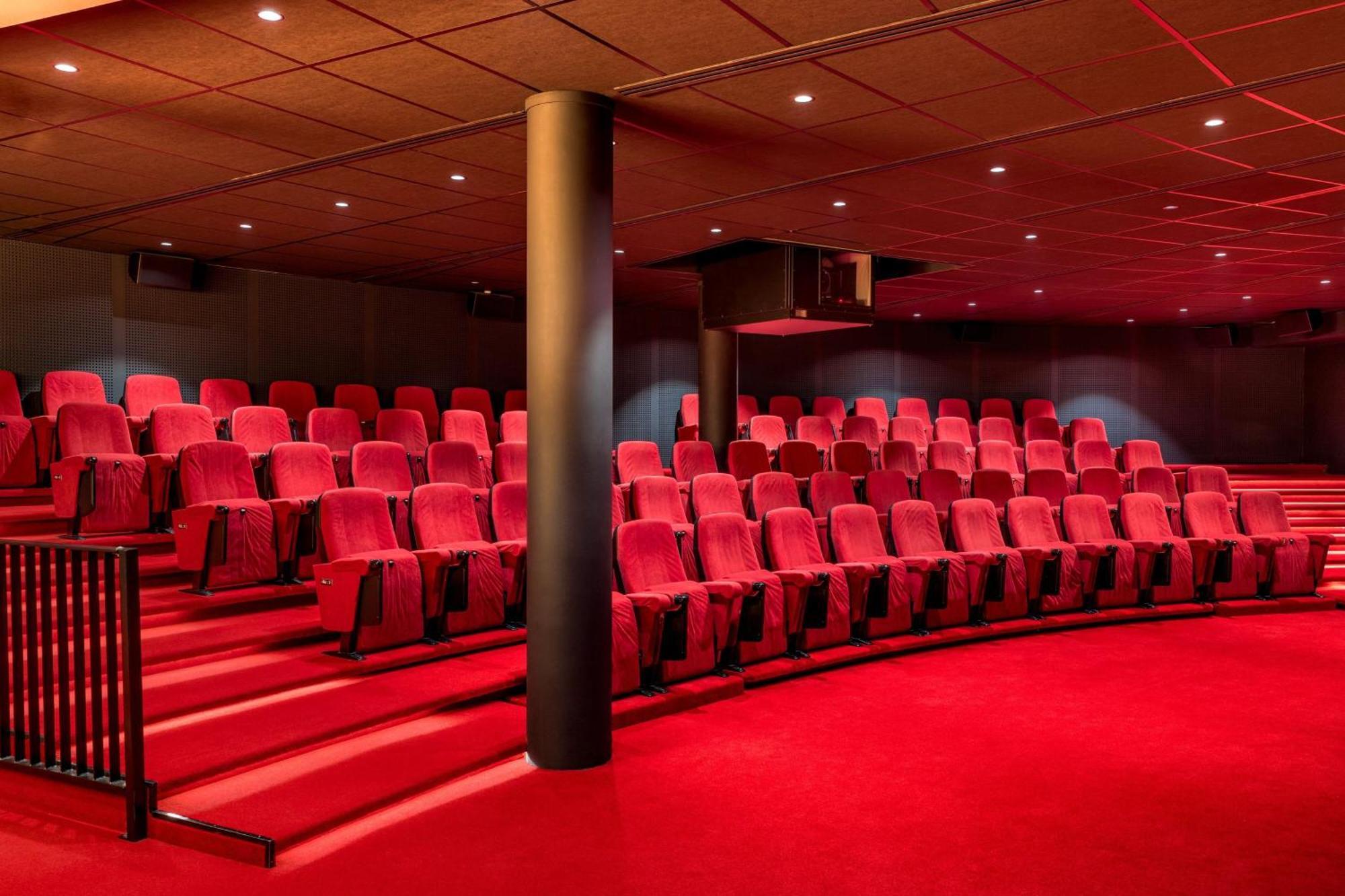 Corendon Amsterdam Schiphol Airport, A Tribute Portfolio Hotel Badhoevedorp
