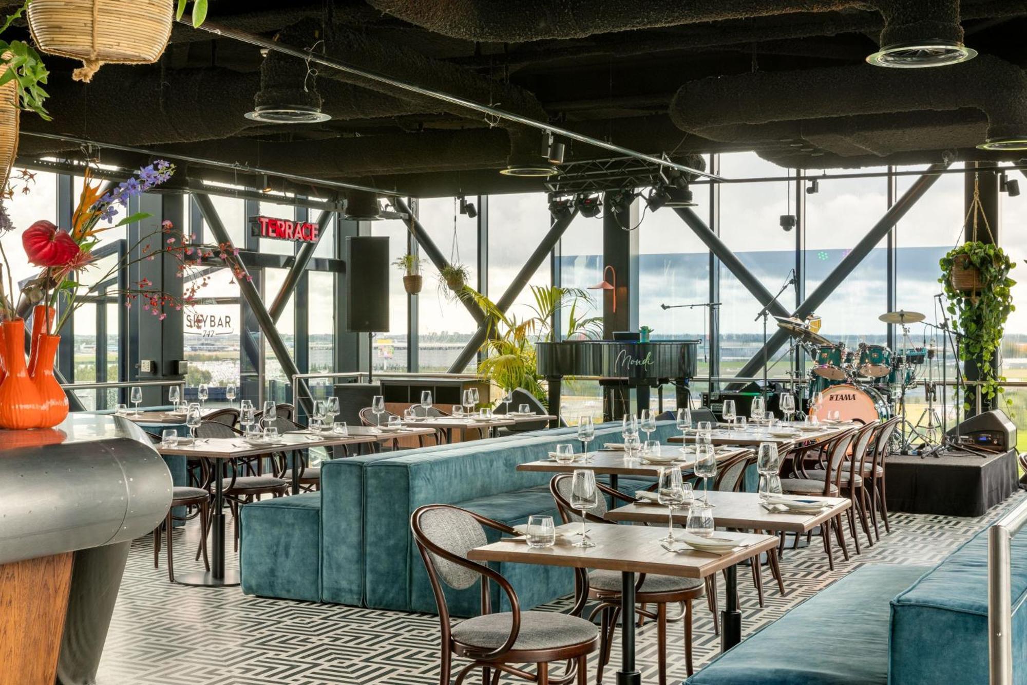 Corendon Plaza Amsterdam Schiphol Airport 4*